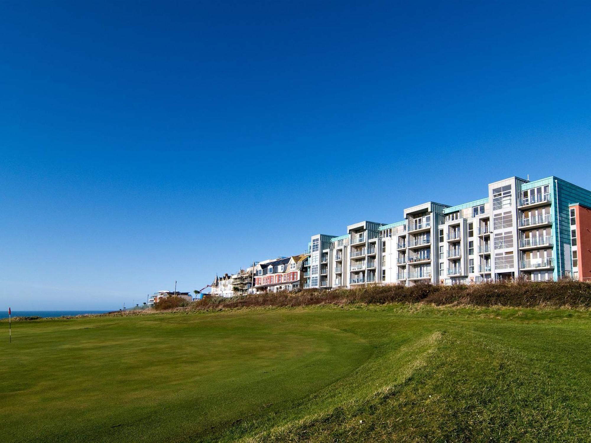 12 Zinc Apartment New Quay Екстериор снимка