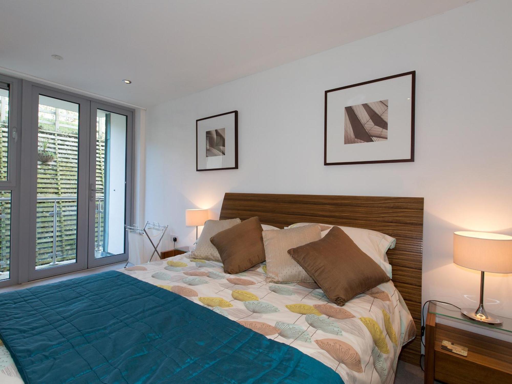 12 Zinc Apartment New Quay Екстериор снимка